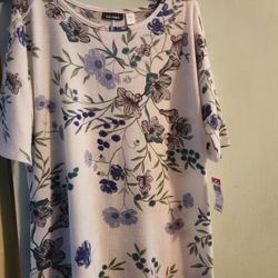 New Basic Editions & Style @ Co. Women's Top