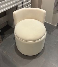 Vanity Chair with Storage