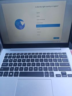 Samsung galaxy laptop. Works great. Im pretty sure I have a charger for it. Make offer.