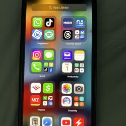 Selling IPhone 15 Pro MAx With TIKTOK