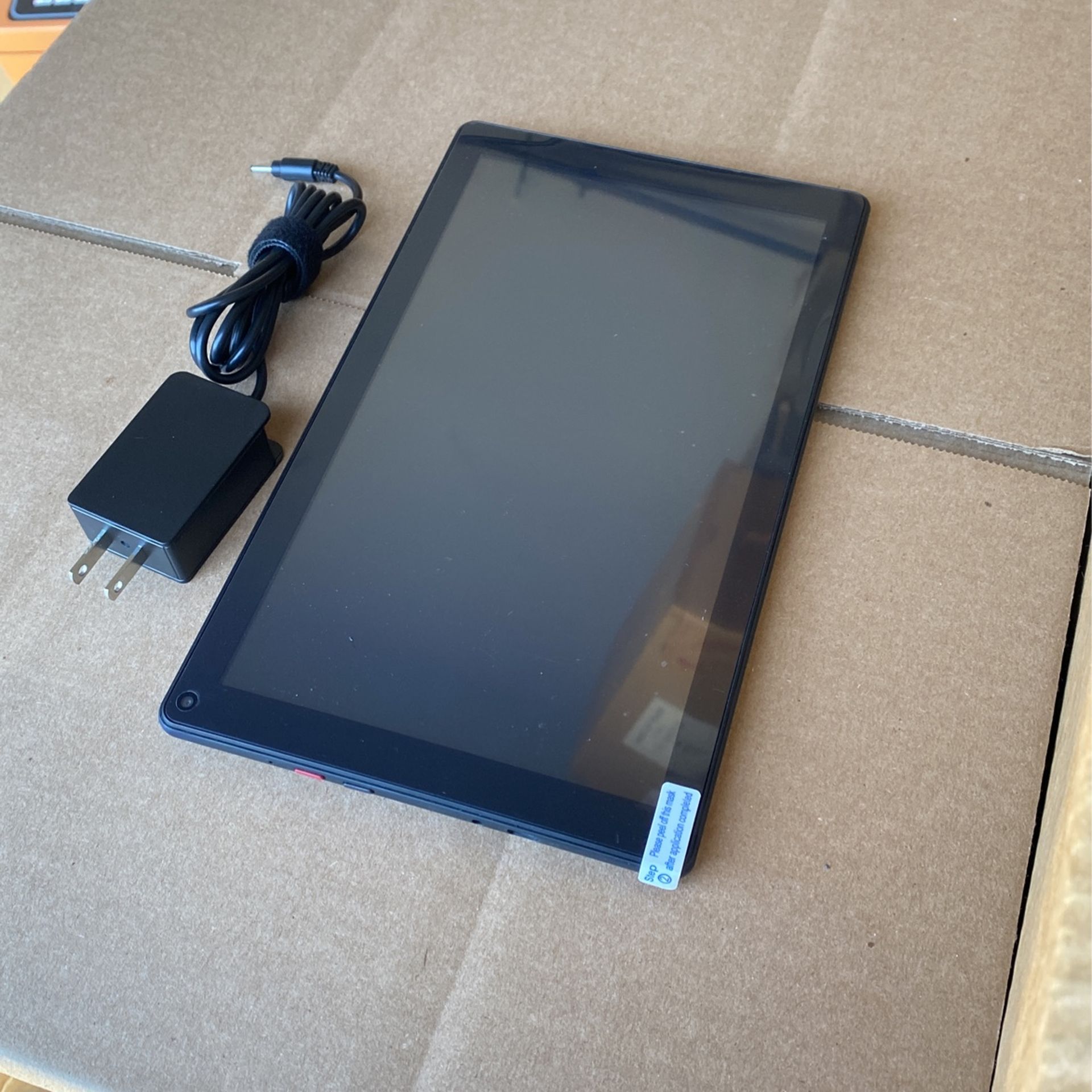 Diamond Resort Azpen Tablet a 1045DRI 10" Quad Core A33 Android 4.4 Black