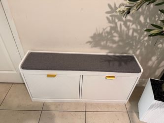 Shoe Bench (Entryway)