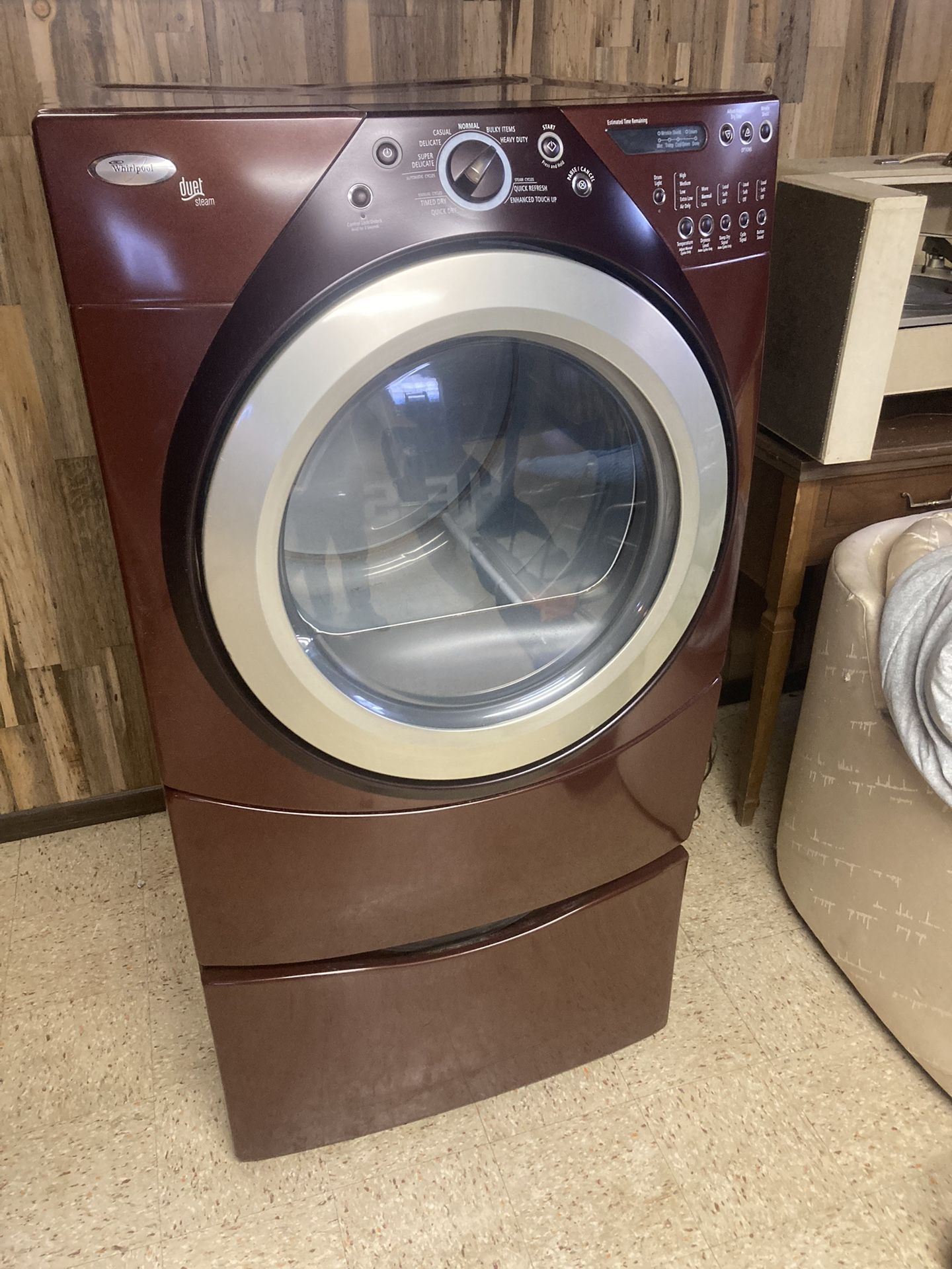 Whirlpool Duet Steam Dryer W Stand