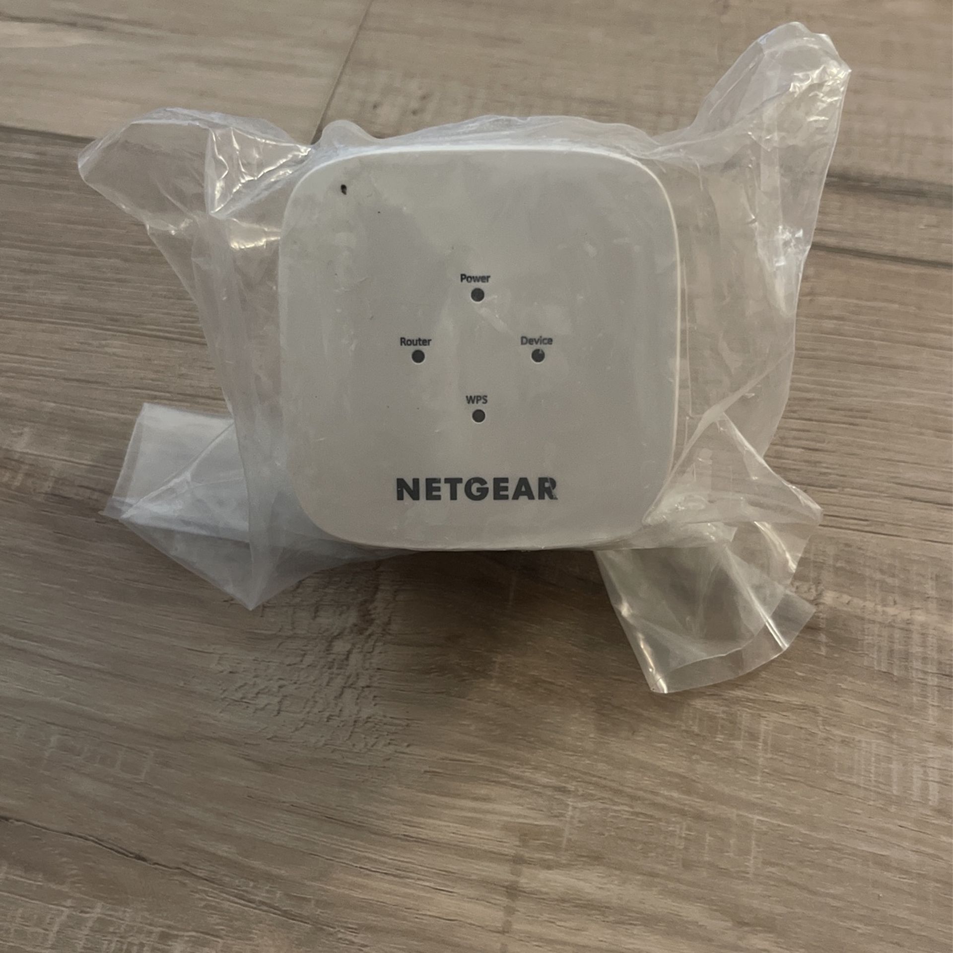 Netgear AC750 WiFi Range Extender (EX3110)