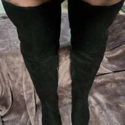 Nature Breeze Women's Linden-01 Over The Knee Mid High Block Heel Boots