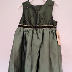 NEW  2T,3T,4T Toddler Dresses. SALE. Only. $14. Any Dress 🍀