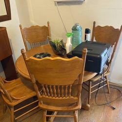 Wood Table And Chairs 