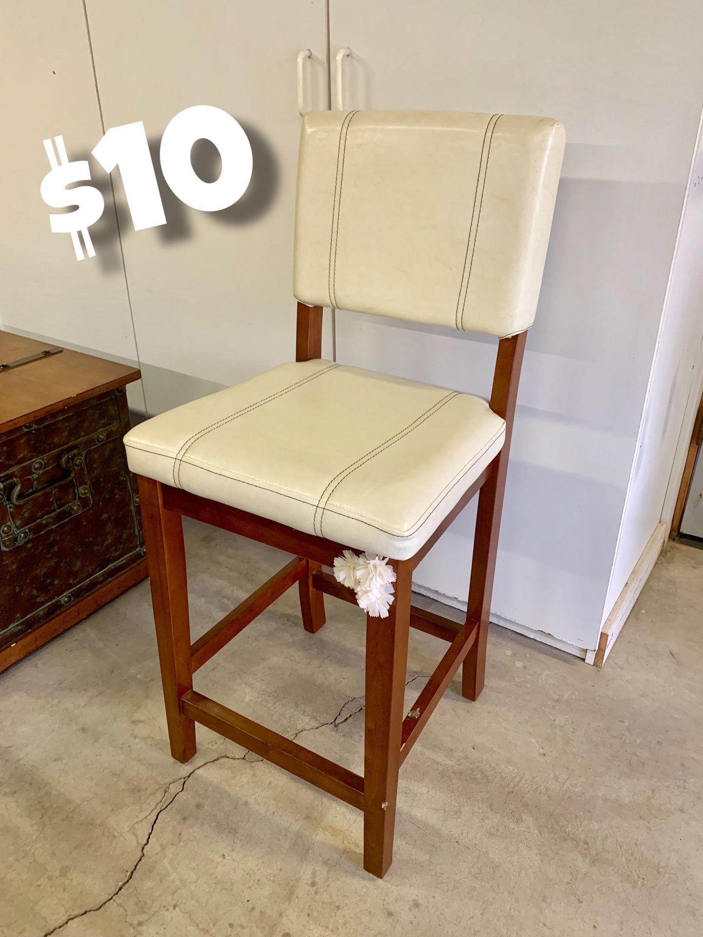 Counter Stool - brown legs / white seat