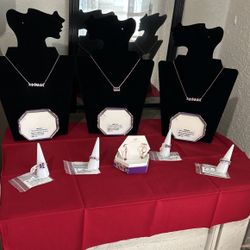 Bomb Party Colección De Febrero 