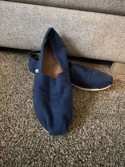 Toms