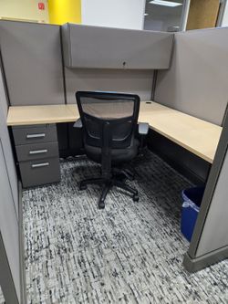 4 Sets of Cubicles