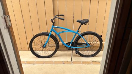 Beach cruiser bike