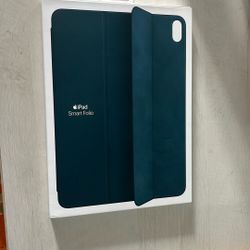 iPad Smart Folio