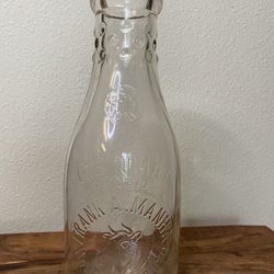 Vintage Milk Bottle Mass T Seal 1920's One Pint