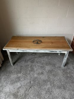 Tables An Bed