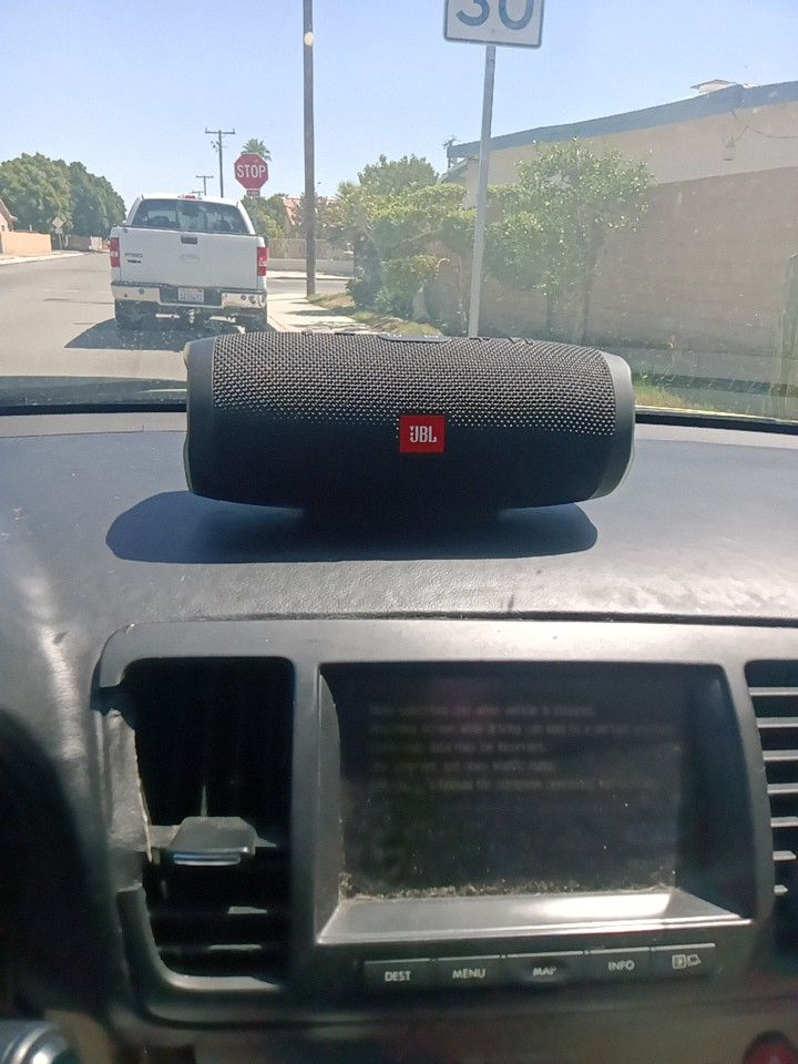 JBL Charge3