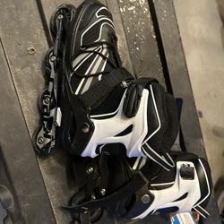 Adjustable Skates 