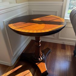 Ethan Allen Regency Style Pedestal Side Table - Townehouse Collection