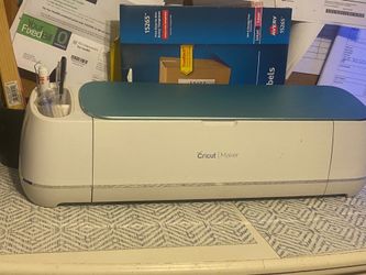 Cricut maker with Nicapq press heat machine
