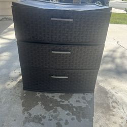 Sterilite 3 Drawer Plastic storage