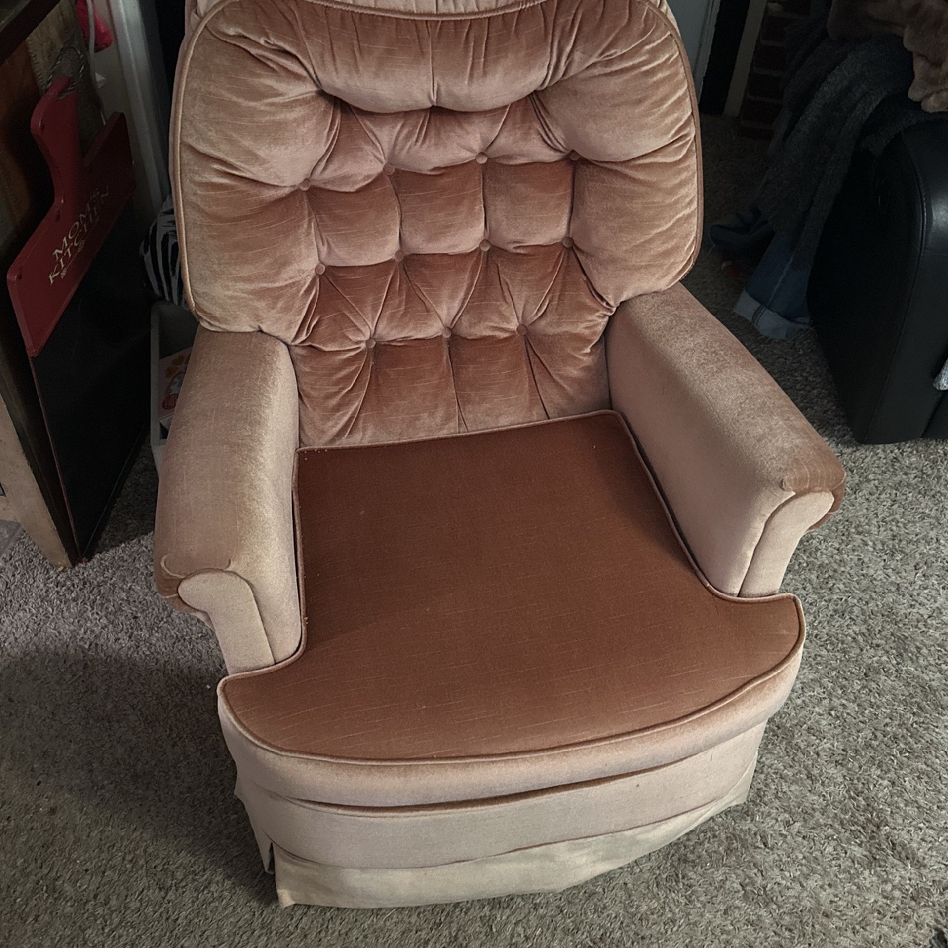 Swivel Chair 