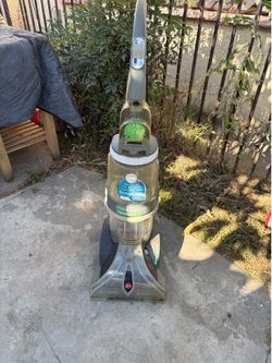 Hoover vacuum for carpet