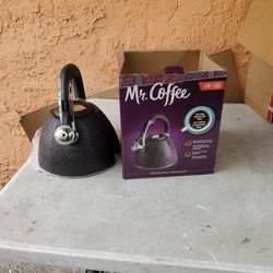 WHISTLING TEA KETTLE  3- QT .2.8 L NEW OPEN BOX  $20
