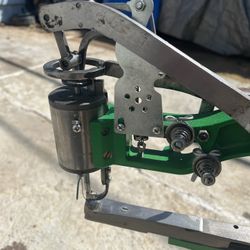 Hand Crank Leather Sewing Machine 