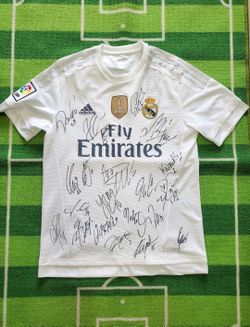 Real Madrid Signed Jersey