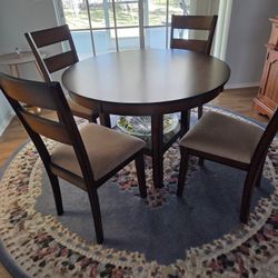 42" Round Dining Table