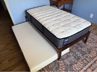 Twin Trundle with Mattresses