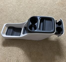 2017-2018 chrysler pacifica Floor console
