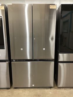 Samsung Bespoke 36 in. 24 cu.ft. Smart French Door Refrigerator with Beverage Center
