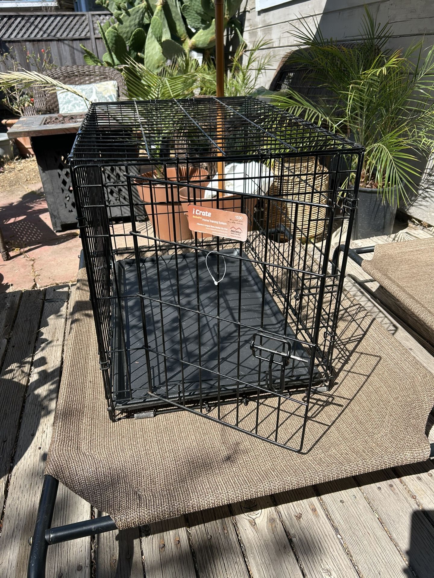 Medium Sized Dog Crate
