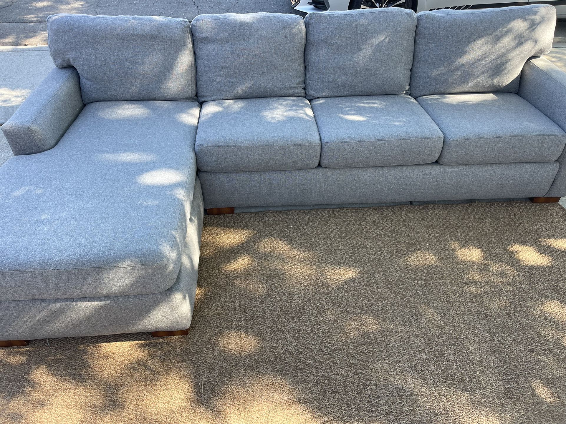 Beautiful Flexsteel Sectional Sofa! 5'7"x9'4" Delivery available Ablo español