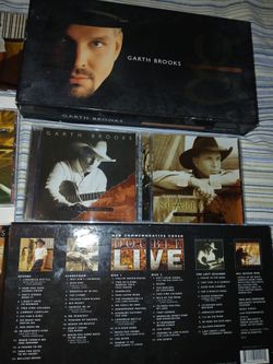 Garth Brooks The Limited Series 5 cds Pamphlet Must come pick up in Atascocita North Zip code 77346