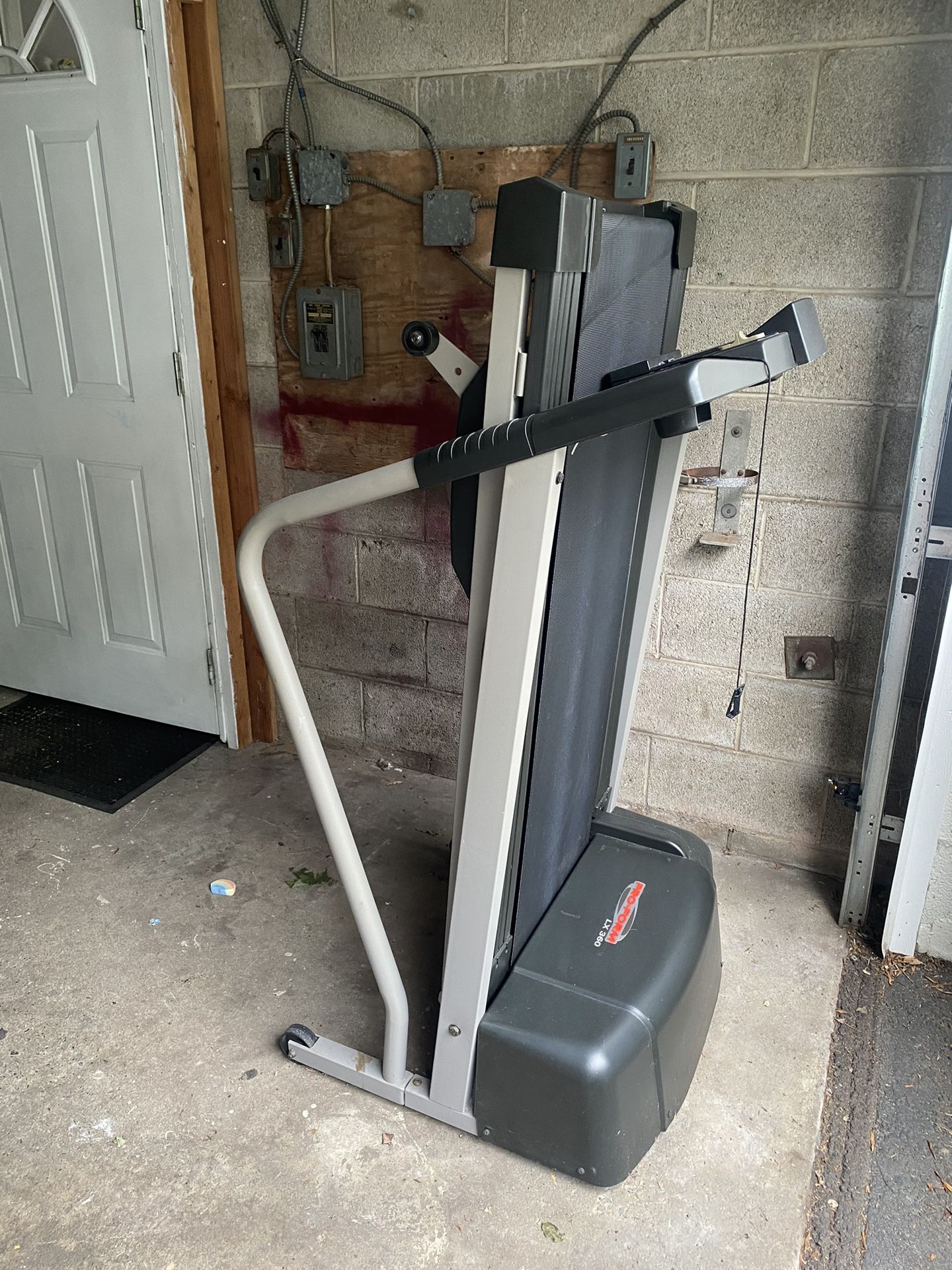 Treadmill