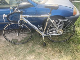 Road Bike SCHWINN Aluminum 700x25c