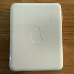 Apple 140w Charging Block