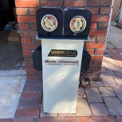 Hoist Quick Change Dumbbell Set 45 lbs Each for Sale in Westminster CA OfferUp