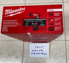 Milwaukee M12 1/4” Hex Impact Driver Kit