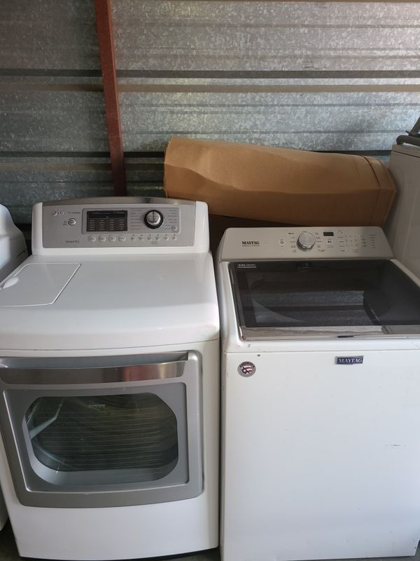 Maytag washer and LG dryer with steam cycle. for Sale in Dallas, TX
