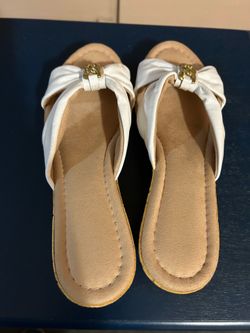 Vintage, Italian imported women’s white leather wedged sandals