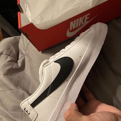 Nike Blazers Low ‘77