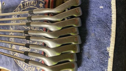 Left Handed Pro Tour II Golf Club Iron Set