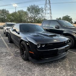 CHALLENGER R/T SCAT PACK WIDEBODY