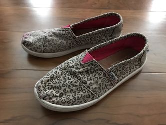 Girls Toms