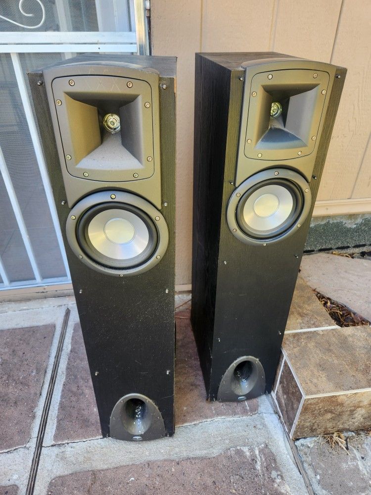 Klipsch Floor Standing Tower Speakers