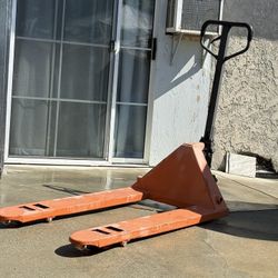 Pallet Jack 