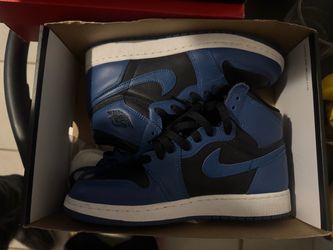 Air Jordan 1s Blue
